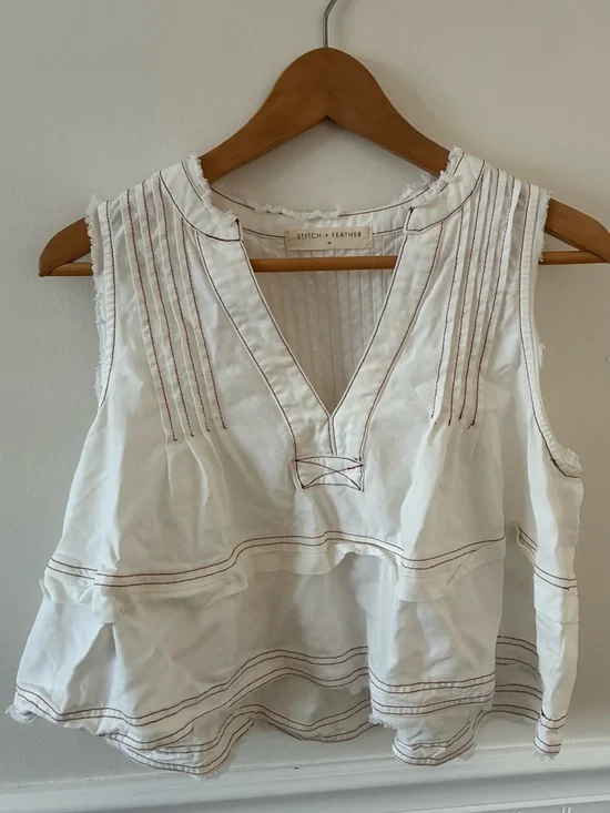 Stitch & Feather Raw-Edge Linen Swing Tank Size Medium - Picture 3 of 9